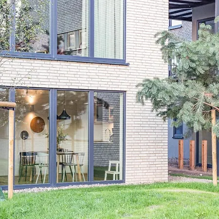 Cozy In Lembruch-duemmer With Wifi Apartment